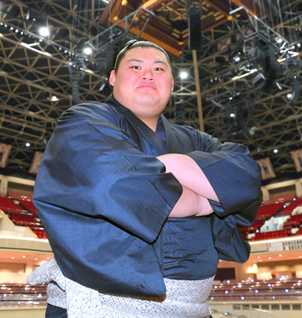 報知年間最優秀力士賞を受賞した大の里